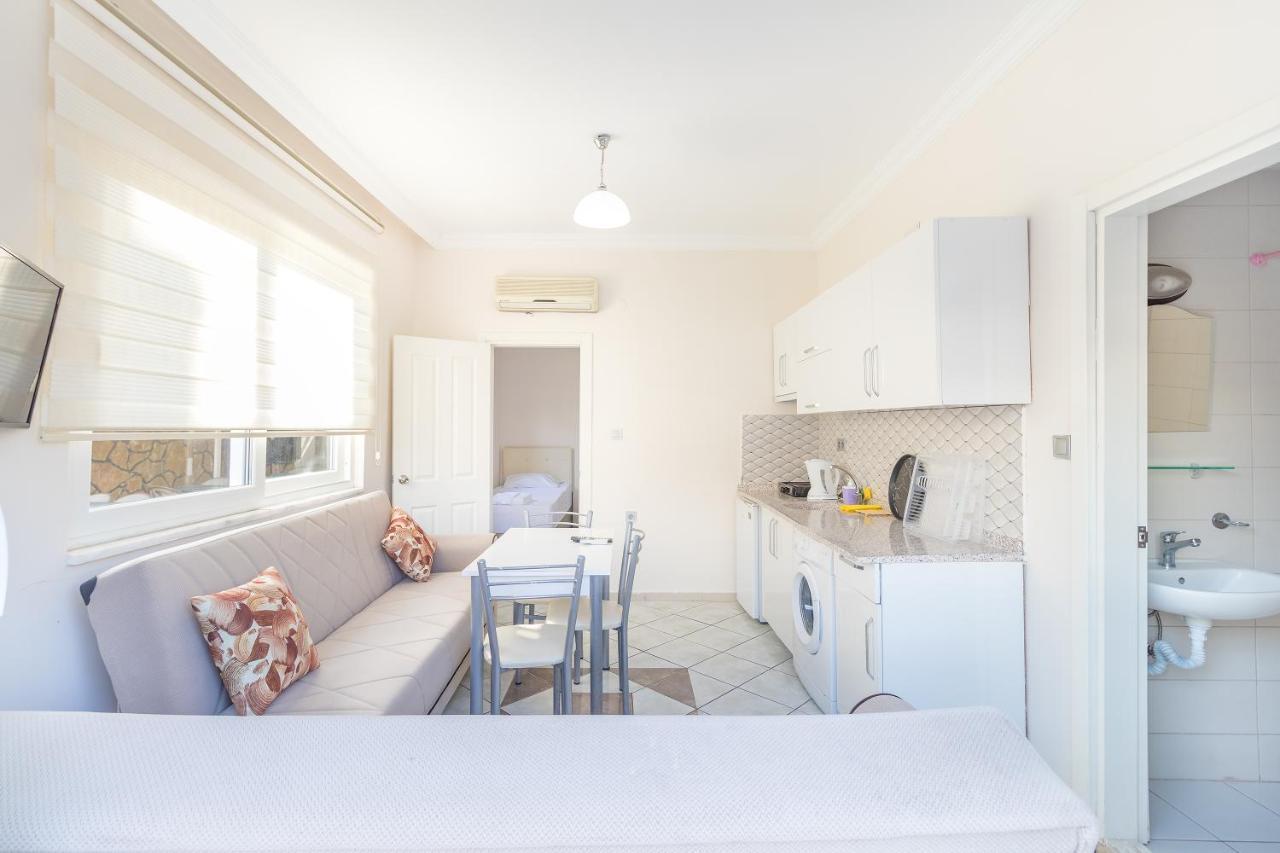 Apartments Near To City Center And Beach マルマリス エクステリア 写真